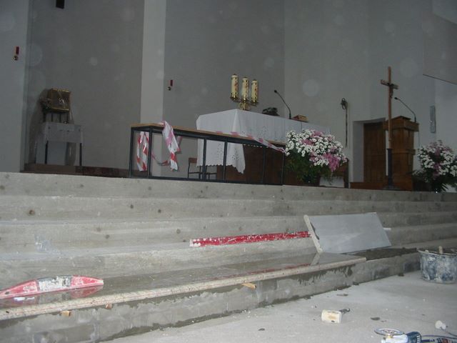 023_1.jpg
